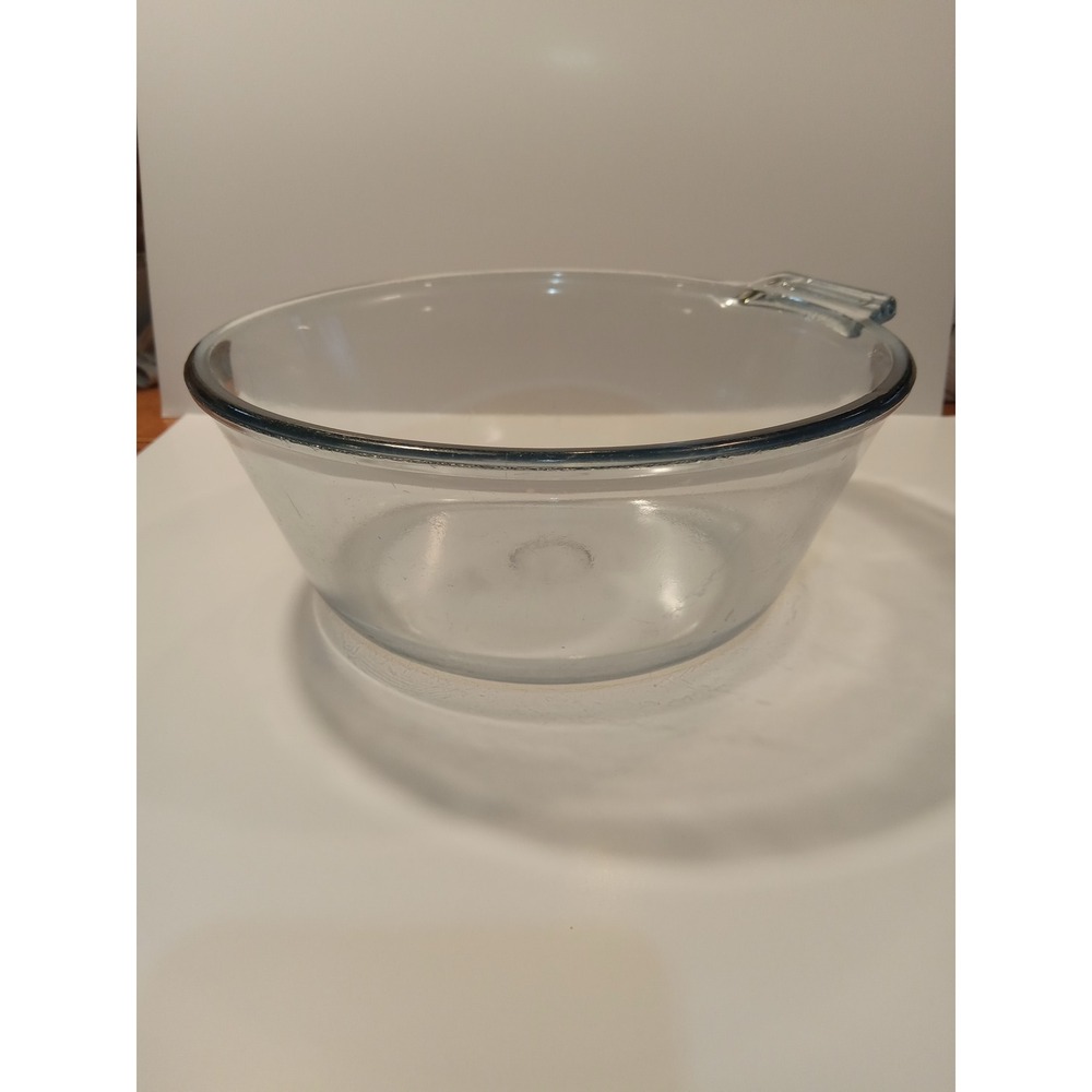 Vintage Pyrex Clear Glass Mixing Bowl with Tab Handle Made in USA 322